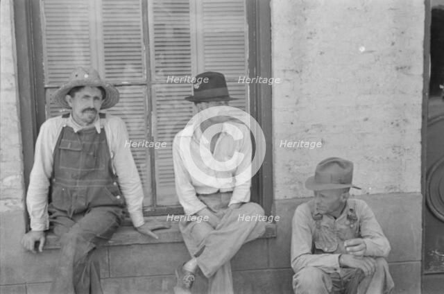 Frank Tengle, Bud Fields, and Floyd Burroughs..., Hale County, Alabama, 1936. Creator: Walker Evans.