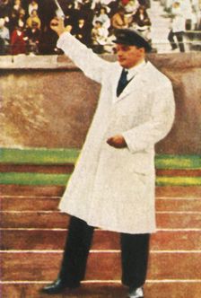 Franz Miller firing starter pistol, 1928. Creator: Unknown