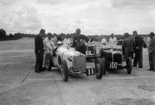 Frazer-Nash, Lea-Francis and Austin 7 at the LCC Relay GP, Brooklands, 25 July 1931. Artist: Bill Brunell