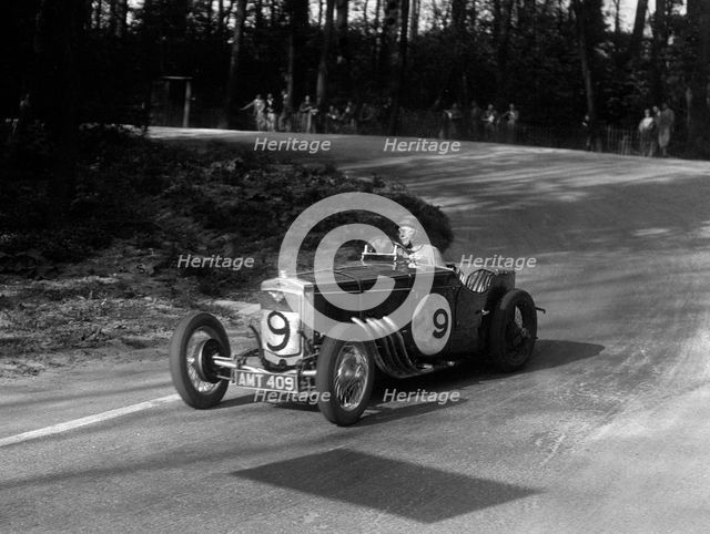 Frazer-Nash TT replica of G Casswell racing at Donington Park, Leicestershire, 1935. Artist: Bill Brunell.