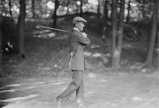 Fred McLeod - golf, between c1910 and c1915. Creator: Bain News Service