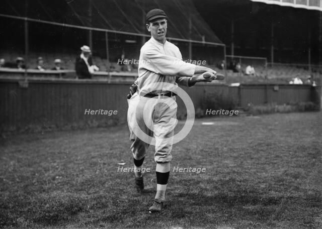 Fred Snodgrass, New York, NL (baseball), 1910. Creator: Bain News Service.