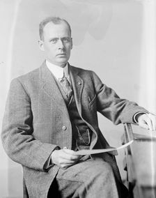 Frederick Mears, 1st Lt., Cav., U.S.A., 1914. Creator: Harris & Ewing