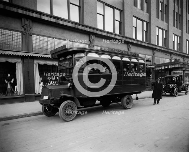 Free transfer auto, Elliott, Taylor, Woolfenden Co., Detroit, Mich., between 1905 and 1915. Creator: Unknown.