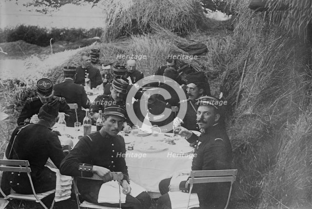French Officers dining, between c1914 and c1915. Creator: Bain News Service.