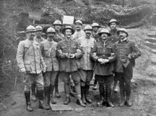 French and English officers at Mount Kemmel near Ypres, Belgium, April 1918