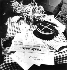 French army officers reading the day's newspapers, France, c1939-1940