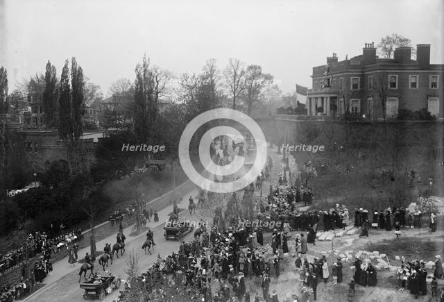 French Commission To U.S. - Procession Down 16th Street, 1917. Creator: Harris & Ewing.