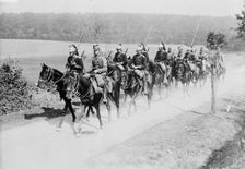 French Dragoon & Chasseur Patrol, between c1914 and c1915. Creator: Bain News Service