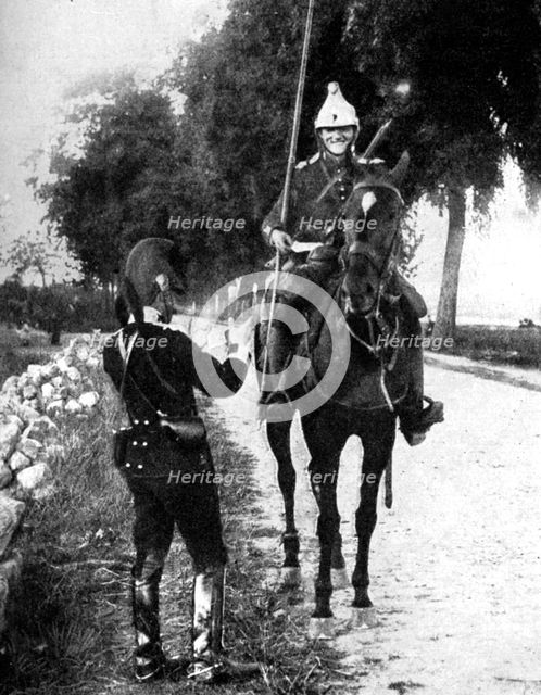 'French dragoon, delivering passport to alert Belgian picket', First World War, 1914. Artist: Unknown