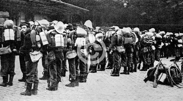 French soldiers at a railway station, Paris, First World War, 1914. Artist: Unknown