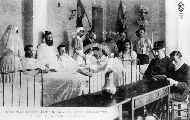 French wounded, auxiliary hospital, Paris, France, World War I, 1914-1918. Artist: Unknown