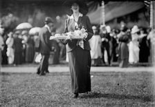 Friendship Charity Fete - Gladys Hinckley, 1913. Creator: Harris & Ewing