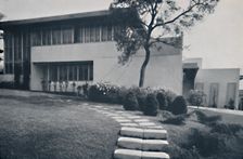 Front-detail view - House of Mr. and Mrs. Edward Kaufman, Westwood, California 1939. Artist: Richard Joseph Neutra