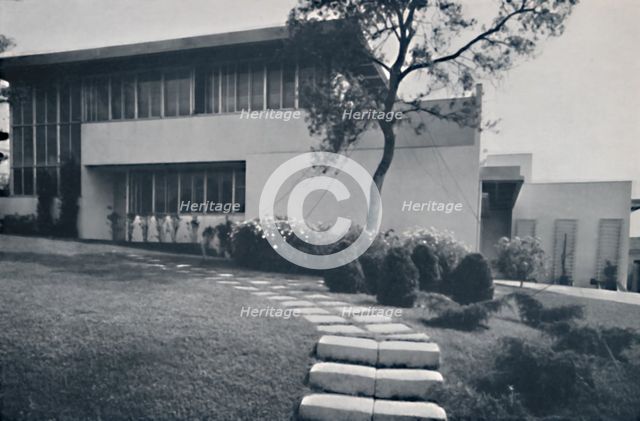 'Front-detail view - House of Mr. and Mrs. Edward Kaufman, Westwood, California', 1939. Artist: Richard Joseph Neutra.