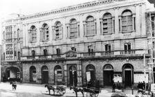 Front facade of the early Brisbane Town Hall in 66-76 Queen Street, c1885. Creator: Unknown