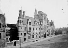 Front Quad, Balliol College, Oxford, Oxfordshire, 1870. Creator: Henry Taunt