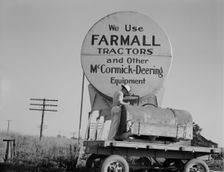 Fuel station on the Aldridge Plantation, Mississippi, 1937. Creator: Dorothea Lange