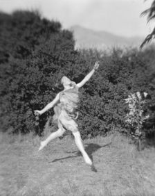 Fuller, Lois, Miss, 1918 May. Creator: Arnold Genthe
