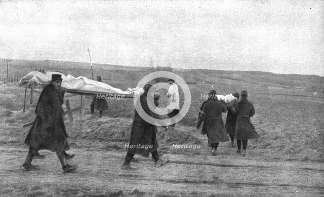 ''Funerailles de Braves', 1915. Creator: Unknown.