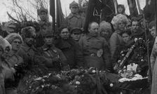 Funeral of V.M. Kruchina; at the cemetery., 1917-1923. Creator: Unknown