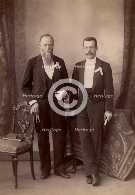 G.V. Yudin and V.I. Klochkov - bibliophile and St. Petersburg owner of an antique bookshop. 1890. Creator: Levitskii.