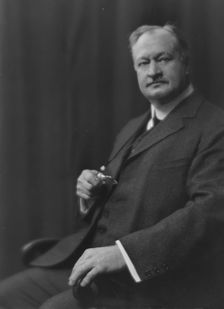Knapp, George, Mr., portrait photograph, 1916. Creator: Arnold Genthe