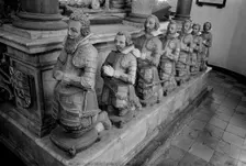 Knollys monument, Rotherfield Greys, Oxfordshire, c1965-c1969. Artist: Laurence Goldman
