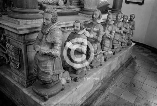 Knollys monument, Rotherfield Greys, Oxfordshire, c1965-c1969.  Artist: Laurence Goldman