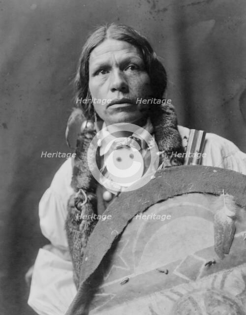 Kó-pi ("Buffalo Mountain")-San Juan, c1905. Creator: Edward Sheriff Curtis.