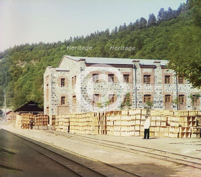Koldakhvary: shed for drying corn, between 1905 and 1915. Creator: Sergey Mikhaylovich Prokudin-Gorsky.
