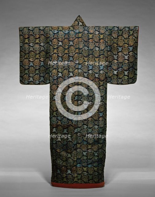 Kosode, Japan, late Edo period (1789-1868)/ Meiji period (1868-1912), 19th century. Creator: Unknown.