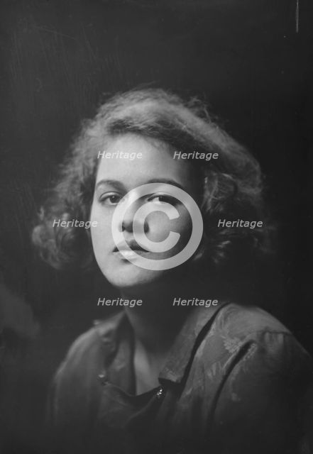Katherine Elston, (Mrs. Gay), portrait photograph, 1918 Dec. 27. Creator: Arnold Genthe.