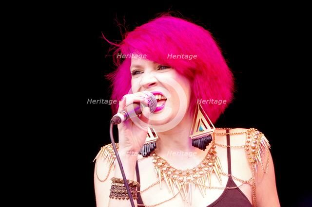 Katie Leonie, Love Supreme Jazz Festival, Glynde Place, East Sussex, 2014. Artist: Brian O'Connor.