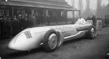 Kaye Don with the Sunbeam Silver Bullet, 1930