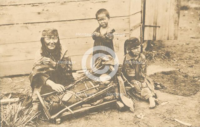 Kachinka with children, 1904-1917. Creator: Unknown.