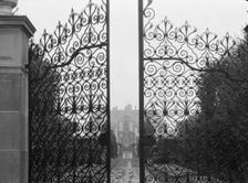 Kahn, Otto H., Mr., estate, 1928 Creator: Arnold Genthe