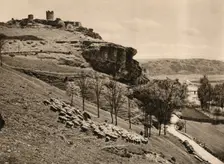 Kallmunz Castle near Regensburg 1931. Artist: Kurt Hielscher
