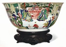 Kangxi Period Famille Verte bowl with a scene of the imperial court, Chinese, c1705