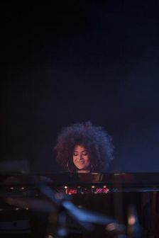 Kandace Springs, 2017. Artist: Alan John Ainsworth