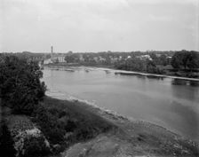 Kankakee River at Wilmington, Ill's., between 1900 and 1905. Creator: Unknown