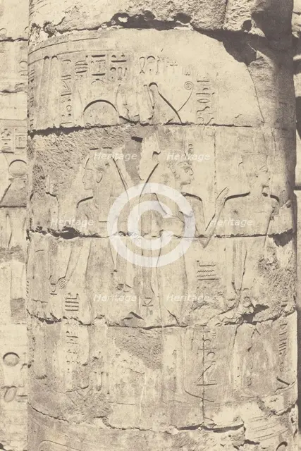 Karnak (Thèbes), Palais--Salle hypostyle--Colonnade Centrale--Décoration d'un Fut, 1853. Creator: Félix Teynard.