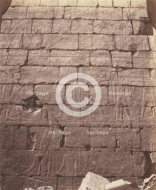 Karnak (Thèbes), Palais - Salle Hypostyle - Décoration de la Paroi Int..., 1851-52, printed 1853-54. Creator: Félix Teynard.