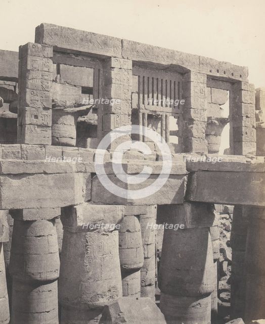 Karnak (Thèbes), Palais - Salle Hypostyle - Fenêtre et Chapiteaux des ..., 1851-52, printed 1853-54. Creator: Félix Teynard.