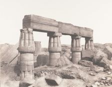 Karnak (Thèbes), Palais - Partie Posterieure - Fragment de Colonnades ..., 1851-52, printed 1853-54. Creator: Félix Teynard