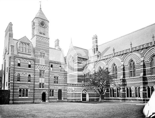 Keble College, Chapel, Parks Road, Oxford, Oxfordshire, 1880. Artist: Henry Taunt