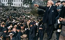 Keir Hardie gives a speech in Trafalgar Square, London, 2 August 1914, (1933). Creator: Unknown