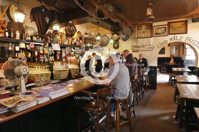 Kelly's Cellars pub, Belfast, Northern Ireland, 2010. 