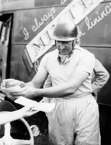 Ken Wharton signing autographs