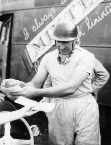 Ken Wharton signing autographs